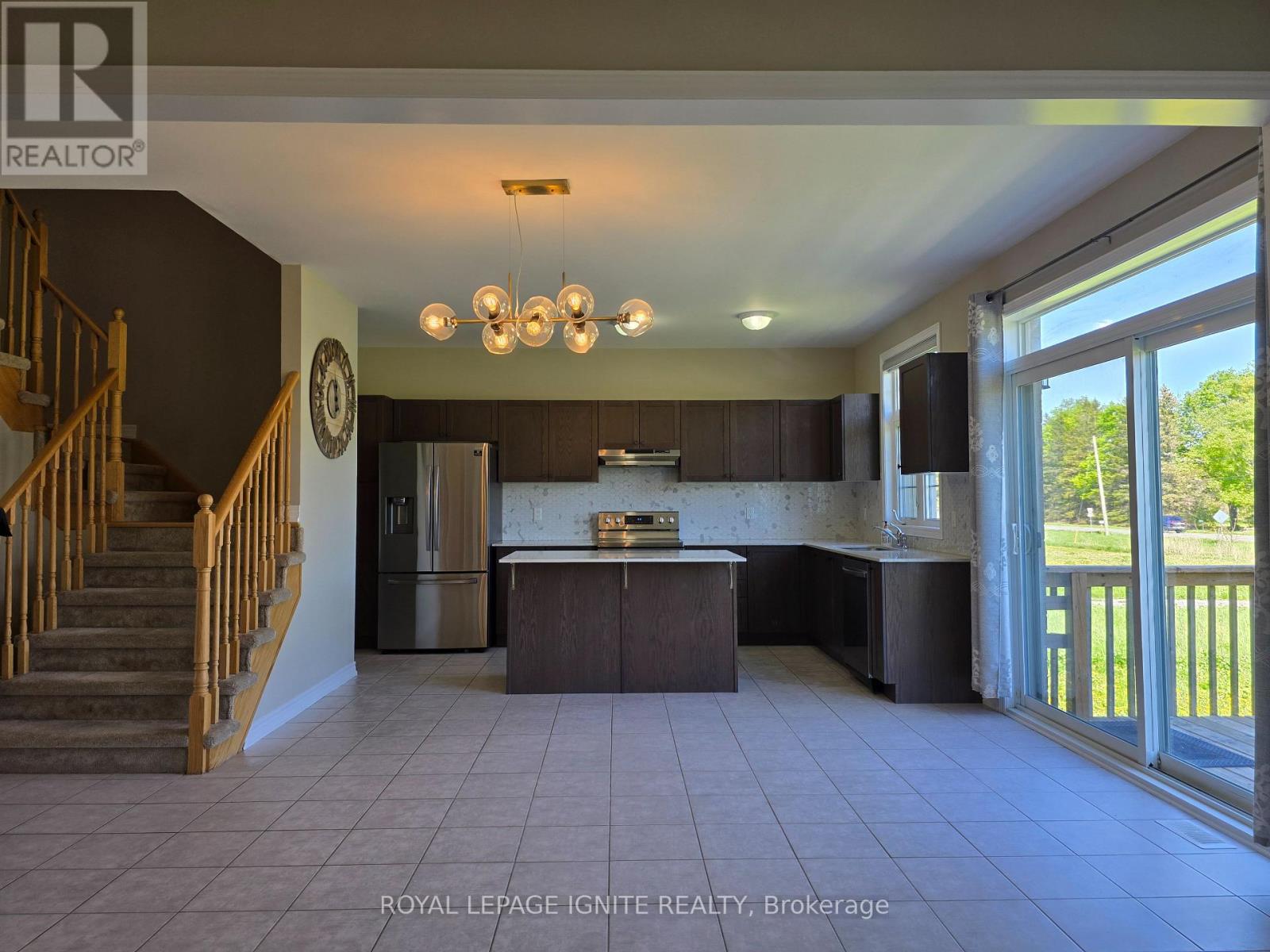 73 Summer Breeze Drive, Quinte West (Murray Ward), Ontario  K0K 1L0 - Photo 12 - X12897492