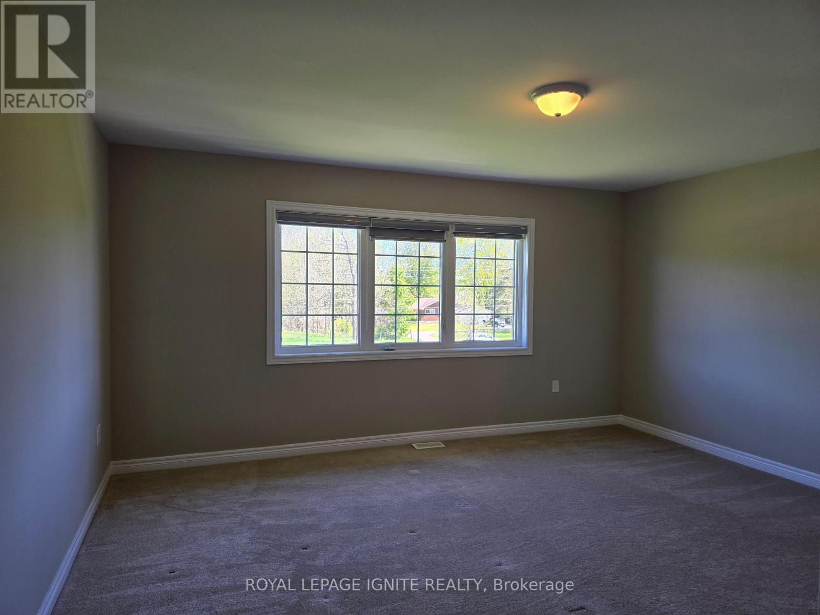 73 Summer Breeze Drive, Quinte West (Murray Ward), Ontario  K0K 1L0 - Photo 38 - X12897492