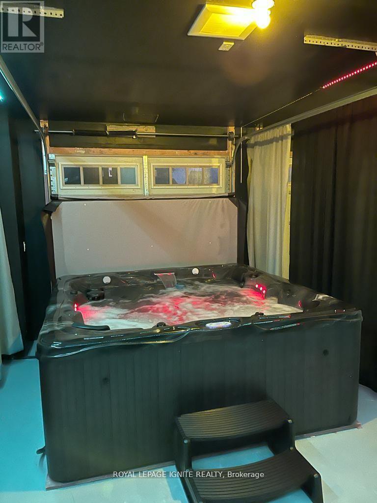 73 Summer Breeze Drive, Quinte West (Murray Ward), Ontario  K0K 1L0 - Photo 43 - X12897492