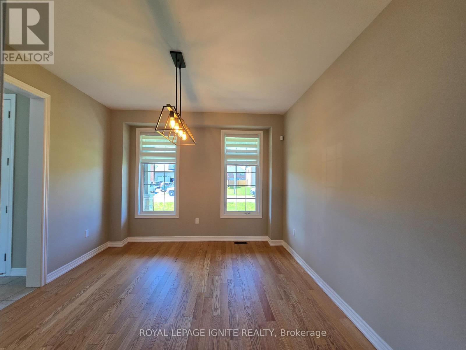 73 Summer Breeze Drive, Quinte West (Murray Ward), Ontario  K0K 1L0 - Photo 7 - X12897492