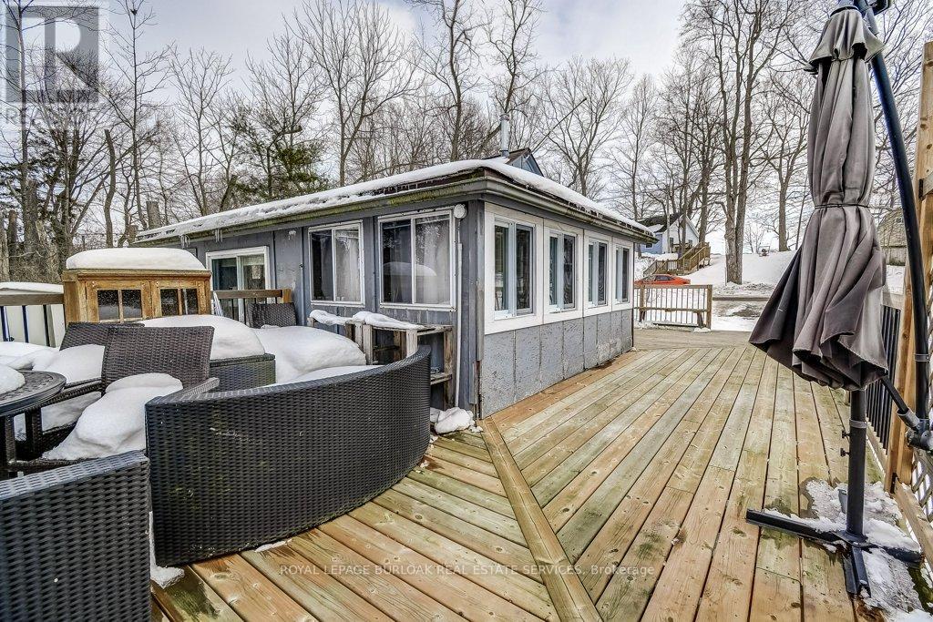 716 Sandy Bay Road, Haldimand (Dunnville), Ontario  N1A 2W6 - Photo 18 - X12897526