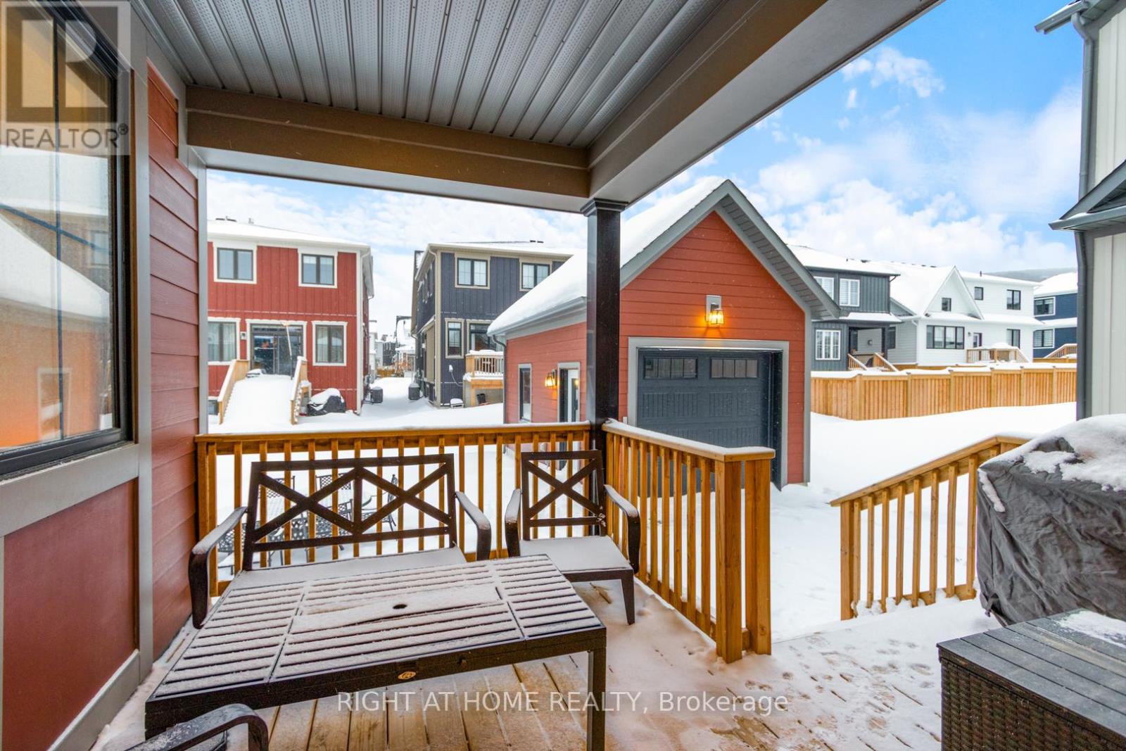 157 Courtland Street, Blue Mountains, Ontario  L9Y 5L7 - Photo 32 - X12897528