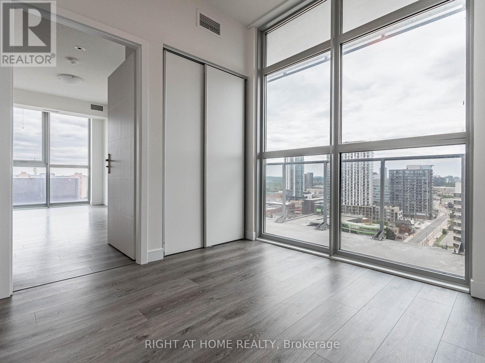 1409 - 60 Frederick Street, Kitchener, Ontario  N2H 0C7 - Photo 24 - X12897538