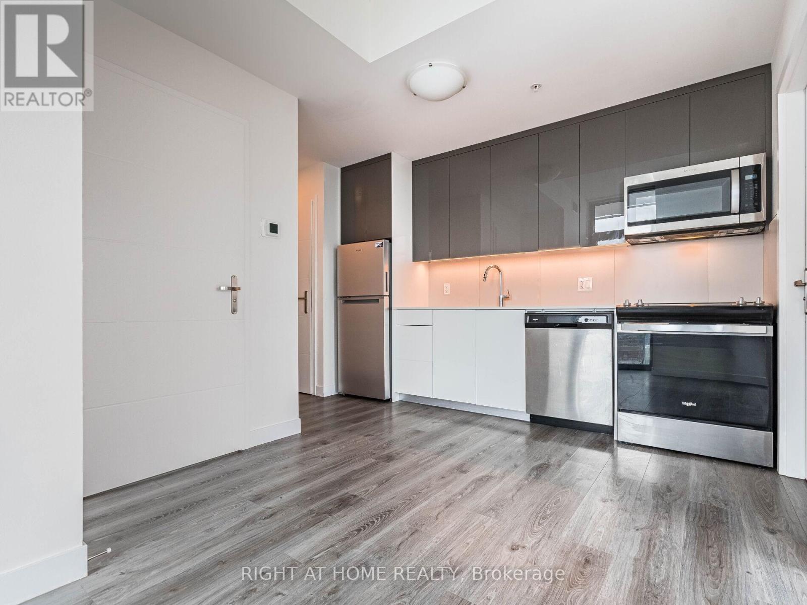 1409 - 60 Frederick Street, Kitchener, Ontario  N2H 0C7 - Photo 26 - X12897538