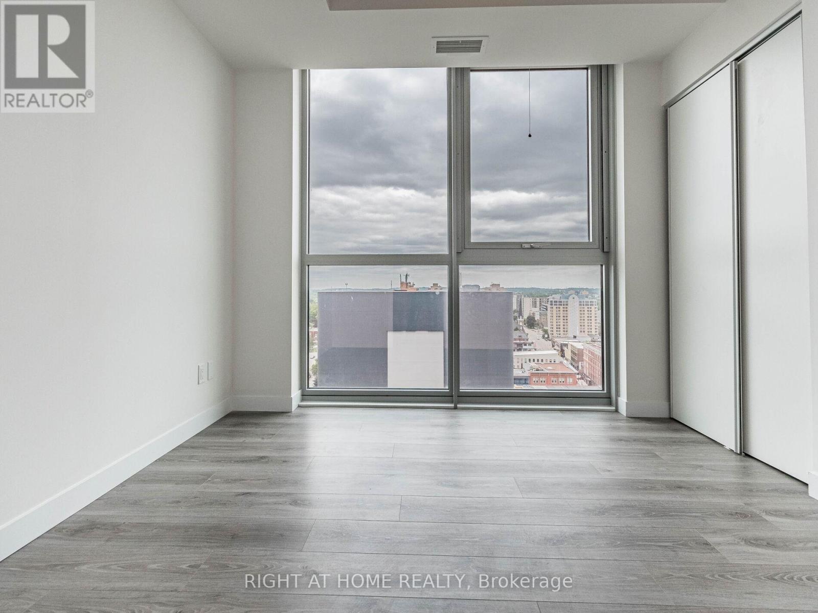 1409 - 60 Frederick Street, Kitchener, Ontario  N2H 0C7 - Photo 29 - X12897538