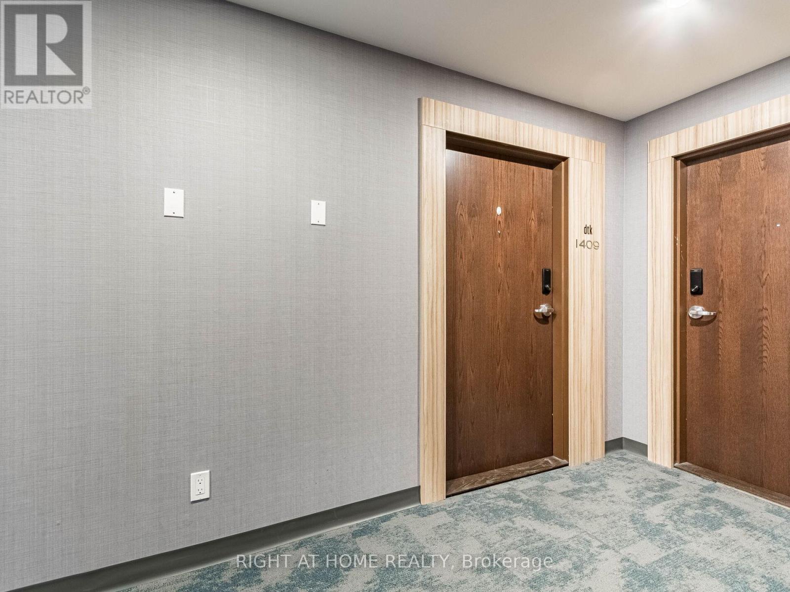 1409 - 60 Frederick Street, Kitchener, Ontario  N2H 0C7 - Photo 7 - X12897538