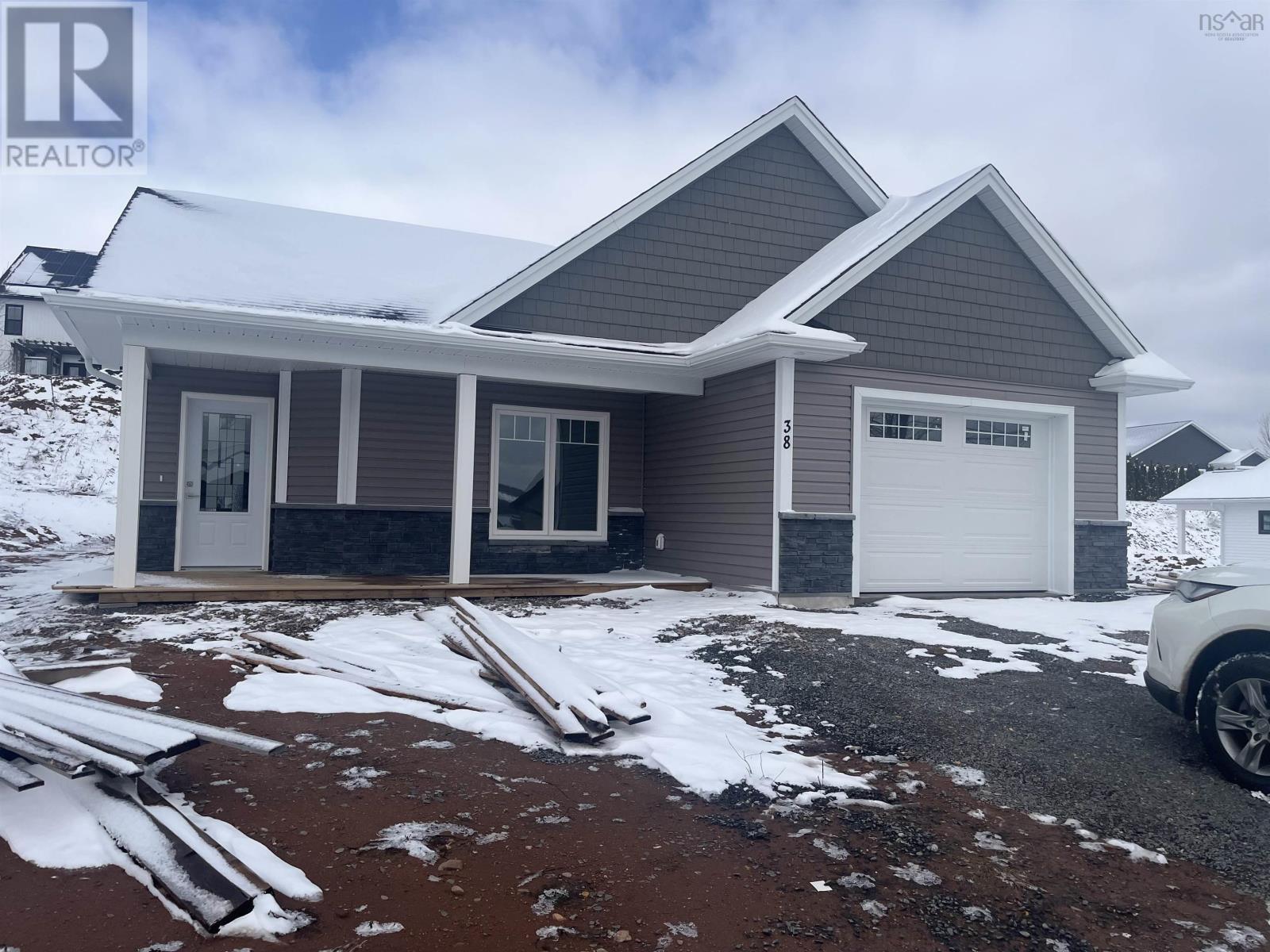 38 Leaside Court, Port Williams, Nova Scotia  B0P 1T0 - Photo 2 - 202517101