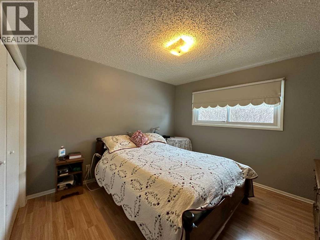 5412 59 Street, Ponoka, Alberta  T4J 1L5 - Photo 11 - A2294026