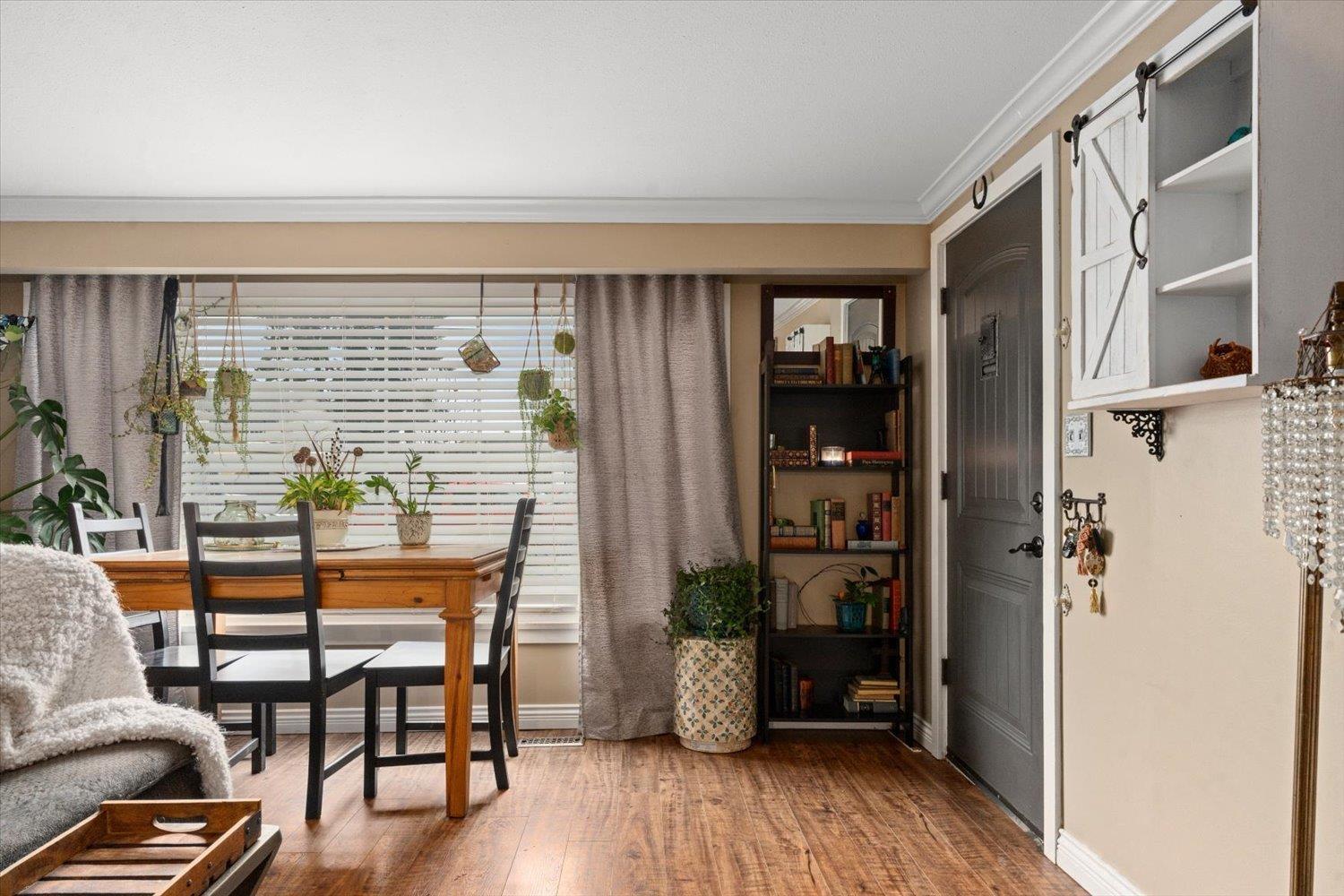 9448 Coote Street, Chilliwack Proper East, Chilliwack, British Columbia  V2P 6B5 - Photo 4 - R3101364