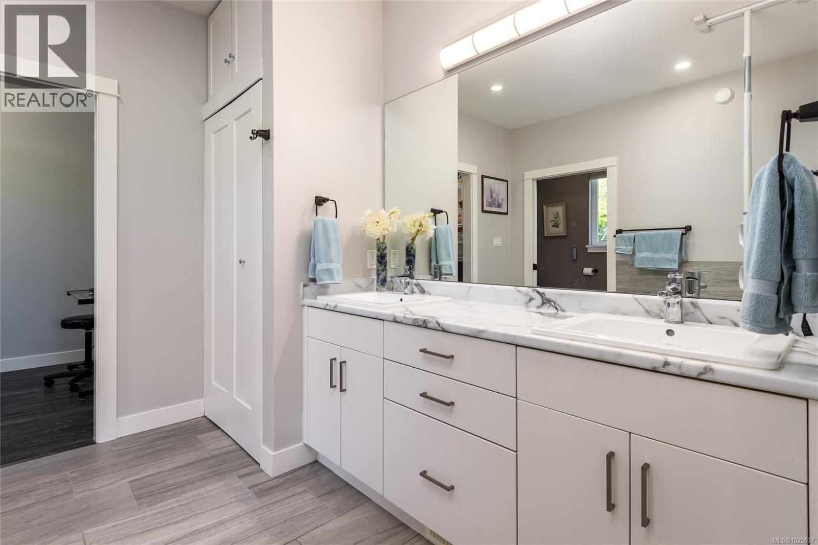 3310 Tyler Pl, Campbell River, British Columbia  V9H 0A9 - Photo 26 - 1025637