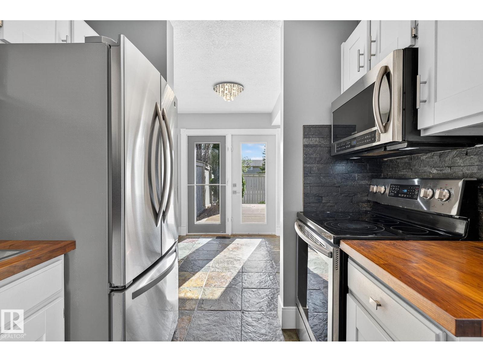 146 Callingwood Pl Nw, Edmonton, Alberta  T5T 8C6 - Photo 15 - E4478061