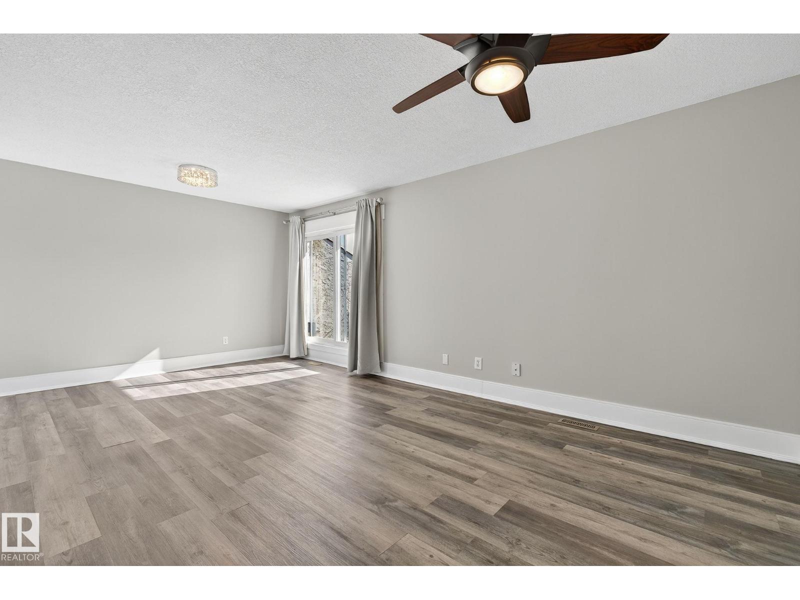 146 Callingwood Pl Nw, Edmonton, Alberta  T5T 8C6 - Photo 21 - E4478061