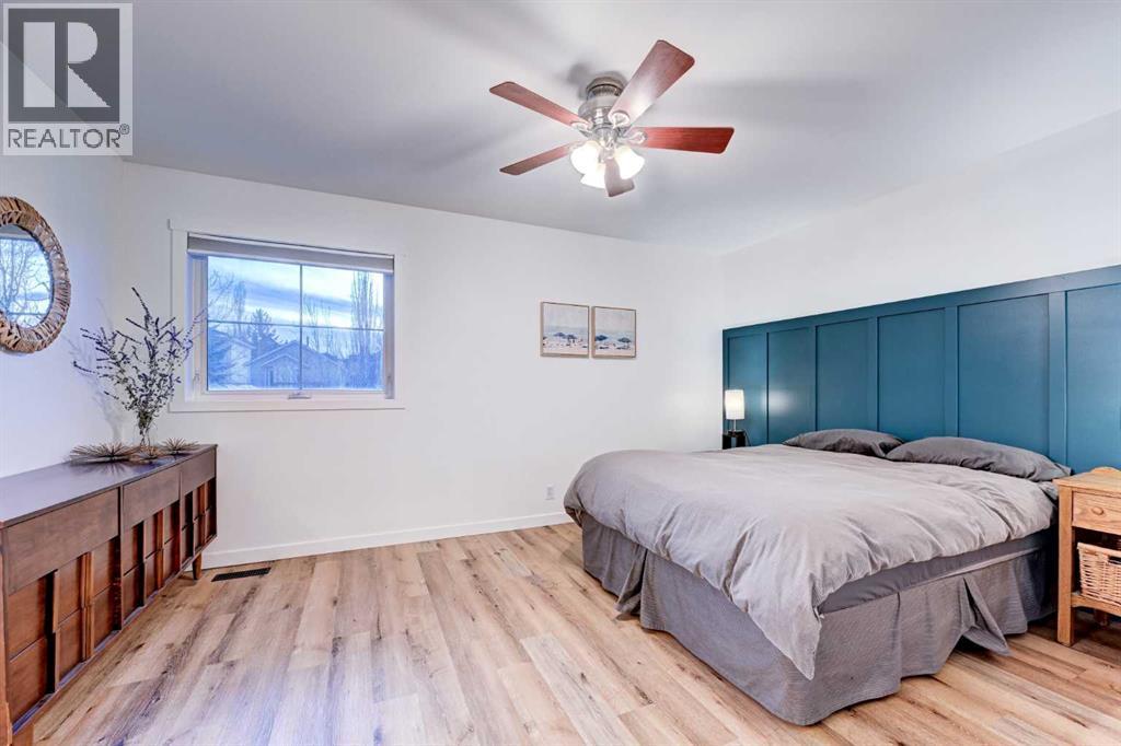 126 Hidden Crescent Nw, Calgary, Alberta  T3A 5L3 - Photo 29 - A2293380