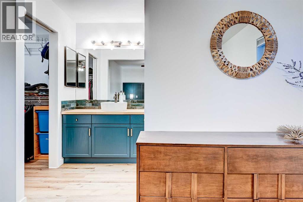 126 Hidden Crescent Nw, Calgary, Alberta  T3A 5L3 - Photo 32 - A2293380