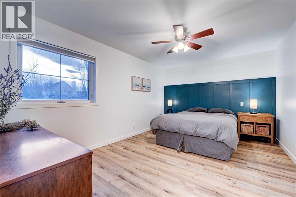 126 Hidden Crescent Nw, Calgary, Alberta  T3A 5L3 - Photo 30 - A2293380