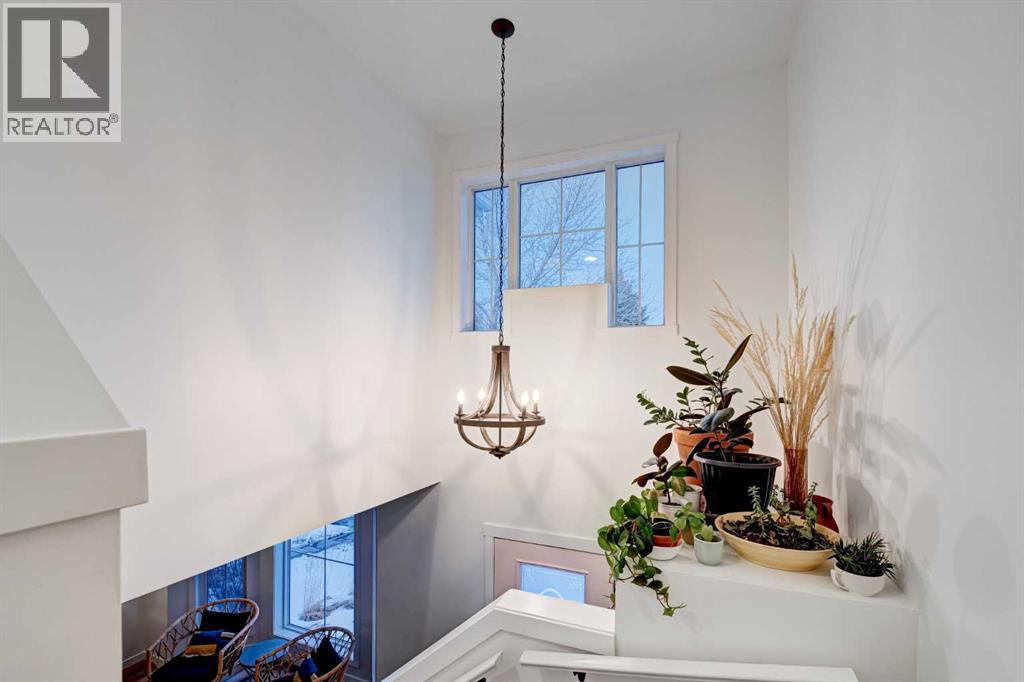 126 Hidden Crescent Nw, Calgary, Alberta  T3A 5L3 - Photo 28 - A2293380