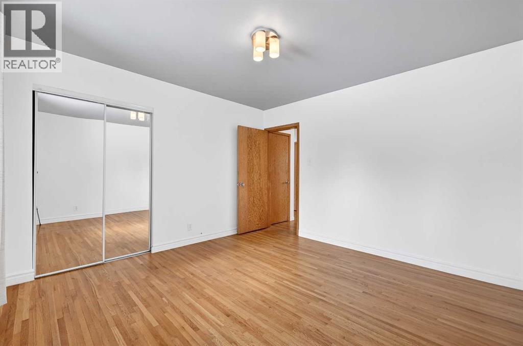 79 Hillary Crescent Sw, Calgary, Alberta  T2V 5J3 - Photo 18 - A2294116