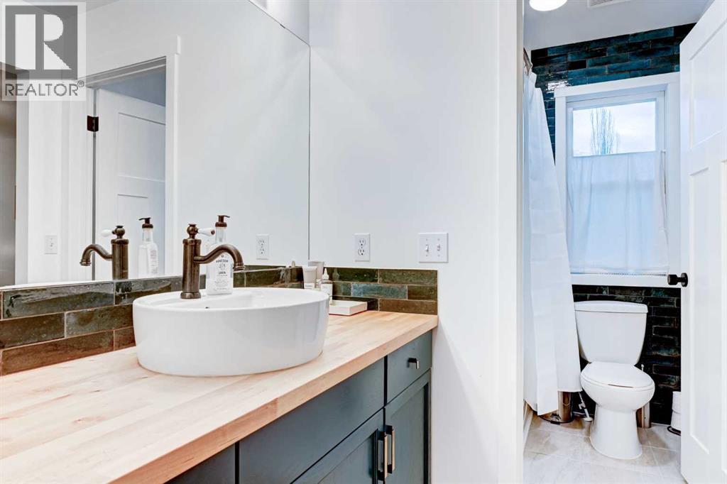 126 Hidden Crescent Nw, Calgary, Alberta  T3A 5L3 - Photo 34 - A2293380