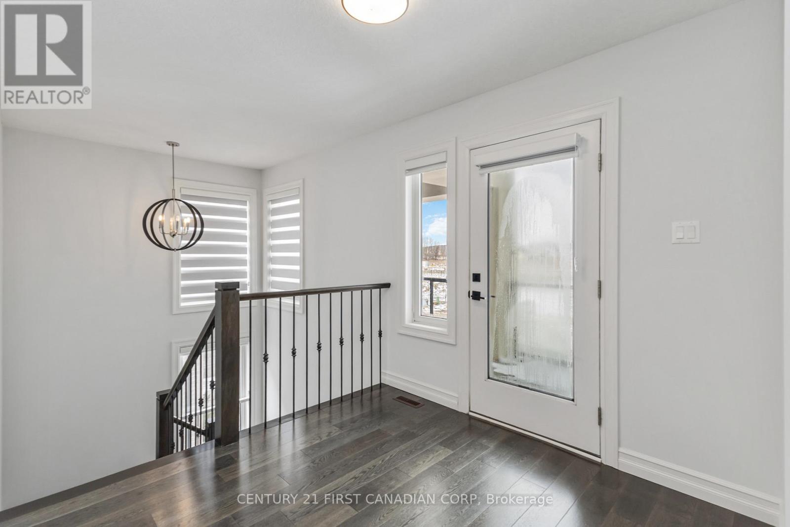 6311 Old Garrison Boulevard, London South (South V), Ontario  N6P 0A8 - Photo 35 - X12896020