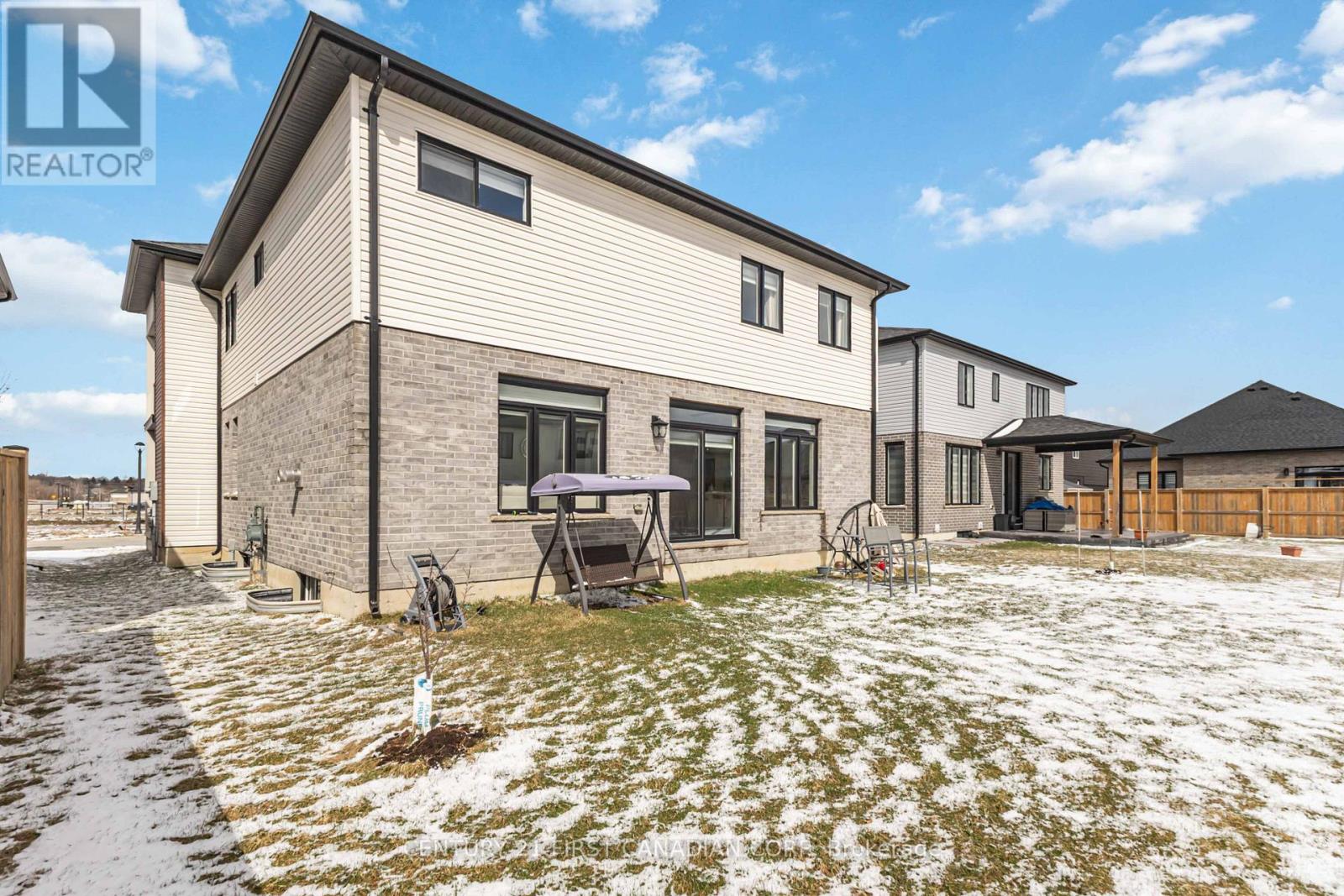 6311 Old Garrison Boulevard, London South (South V), Ontario  N6P 0A8 - Photo 43 - X12896020