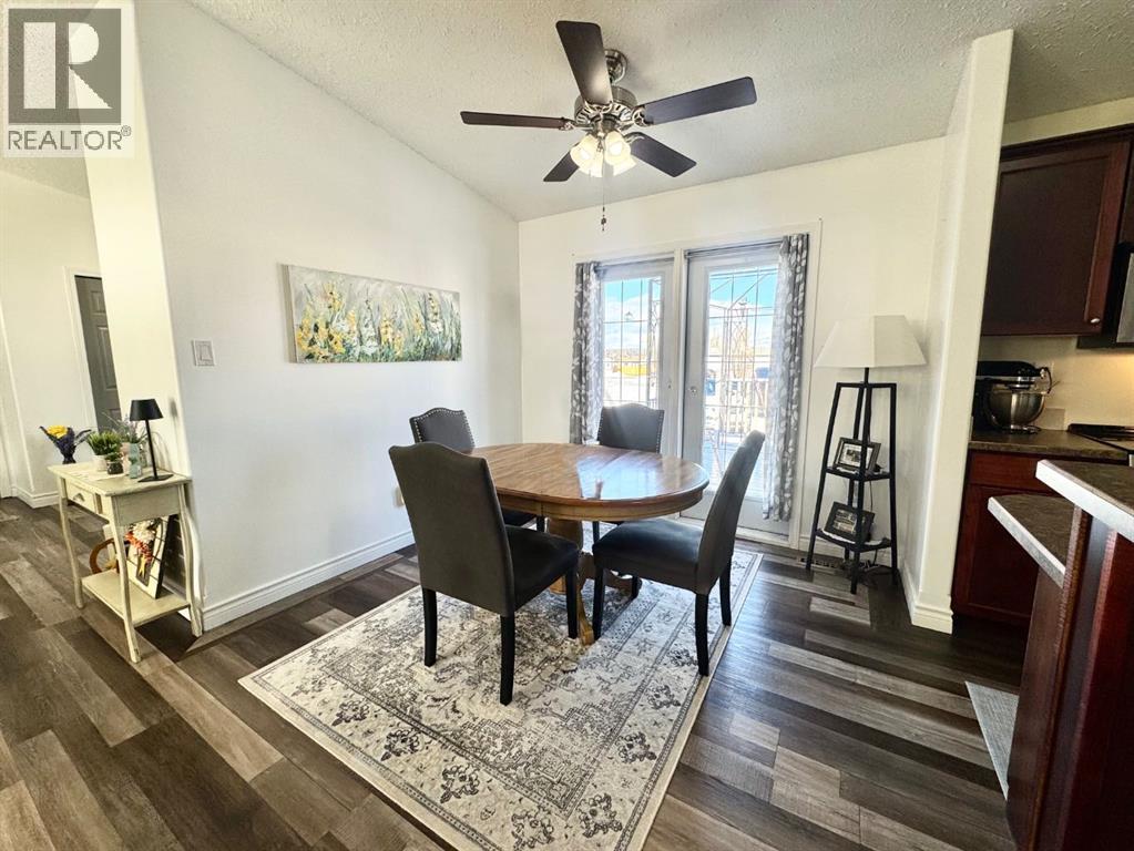 25 Keystone Place, Whitecourt, Alberta  T7S 0B2 - Photo 7 - A2294222