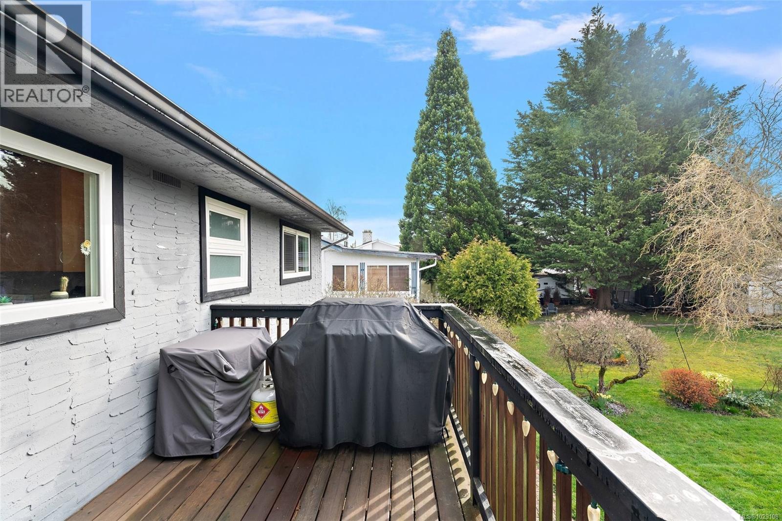 10289 Godfrey Pl, Sidney, British Columbia  V8L 2K9 - Photo 26 - 1029108