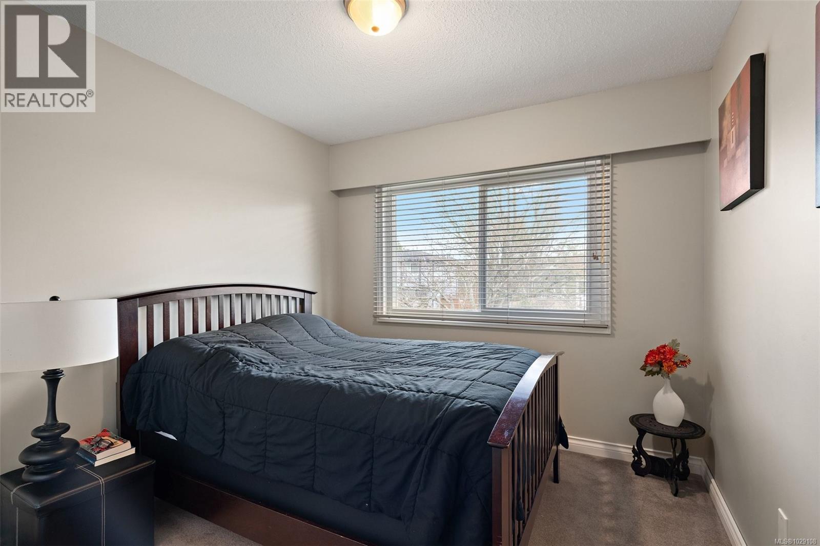 10289 Godfrey Pl, Sidney, British Columbia  V8L 2K9 - Photo 16 - 1029108