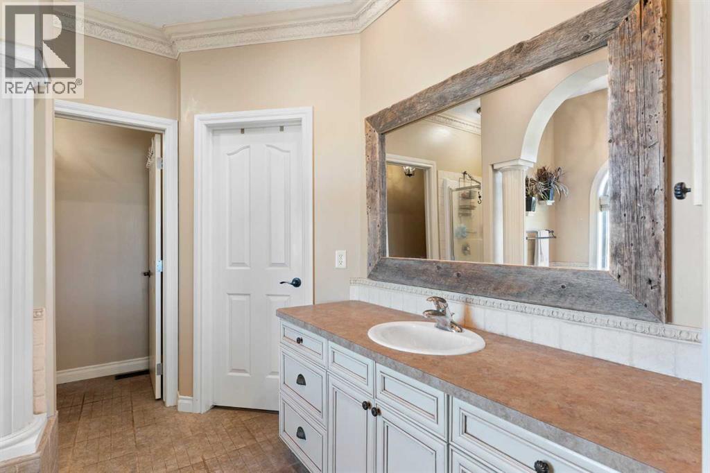 281238 Range Road 42, Rural Rocky View County, Alberta  T4C 3A5 - Photo 13 - A2291391