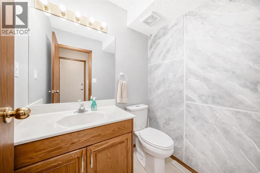 104 Cowan Street Nw, Langdon, Alberta  T0J 1X2 - Photo 35 - A2292852