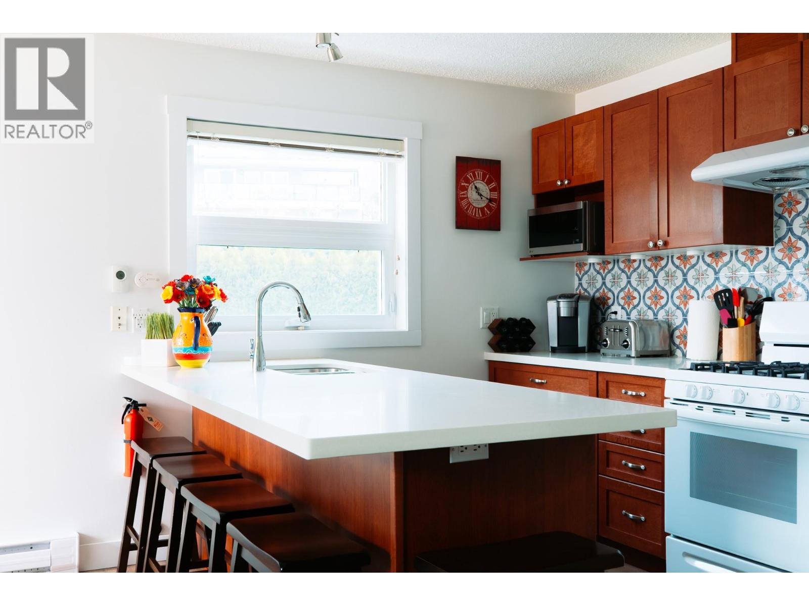 955 Gable Road, Lake Country, British Columbia  V4V 1C3 - Photo 48 - 10378087