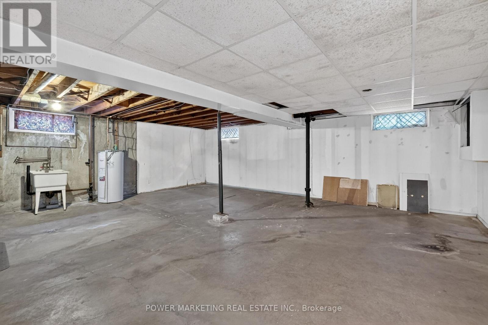 944 Eve Street, Ottawa, Ontario  K1K 3R4 - Photo 29 - X12871240