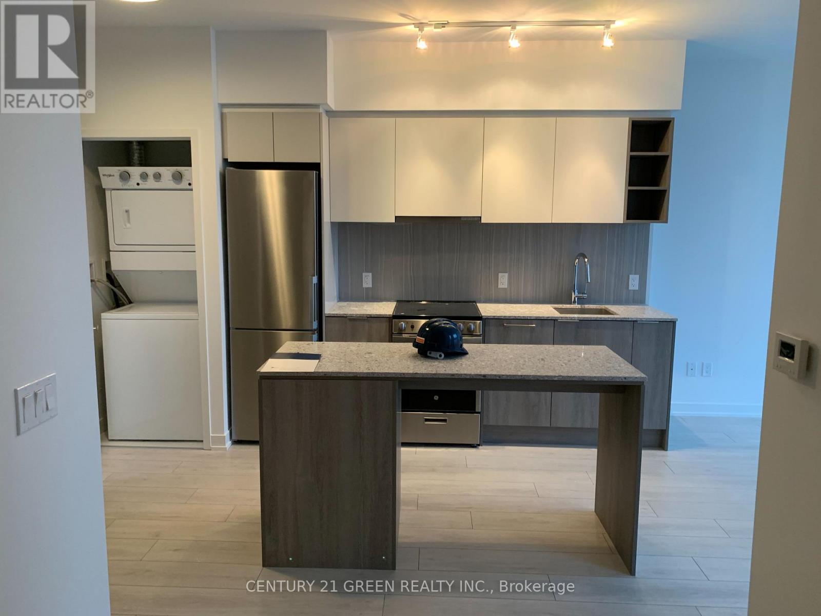 817 - 31 Tippett Road, Toronto, Ontario  M3H 0C8 - Photo 10 - C12897608