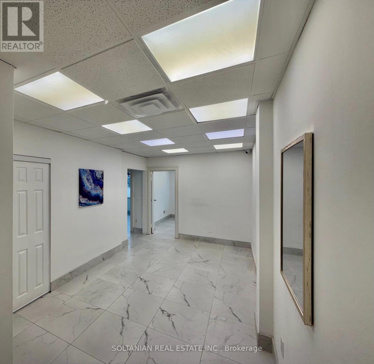 202 - 175 Willowdale Avenue, Toronto, Ontario  M2N 4Y9 - Photo 3 - C12897622