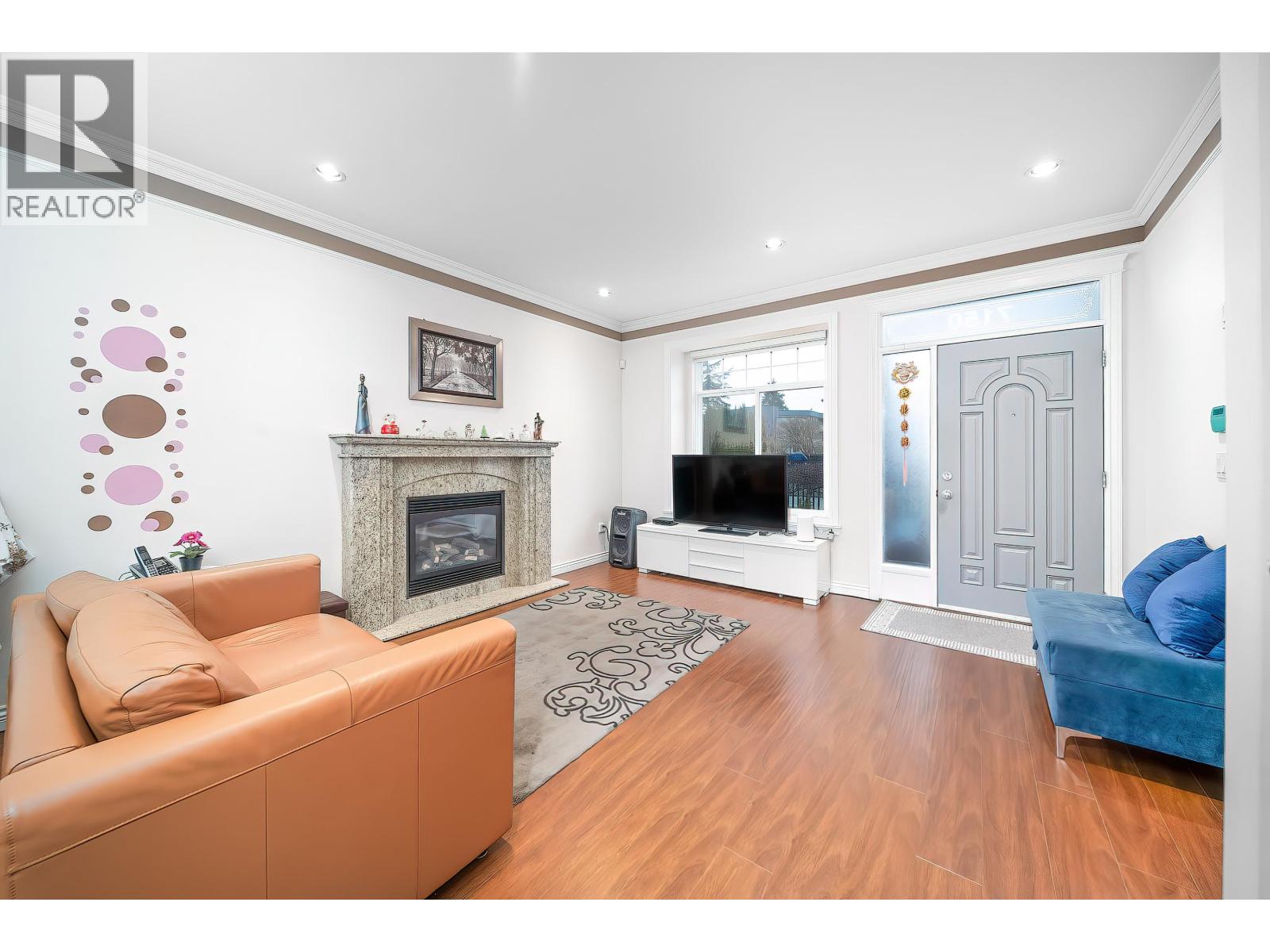 7150 Canada Way, Burnaby, British Columbia  V5E 3R8 - Photo 8 - R3076184