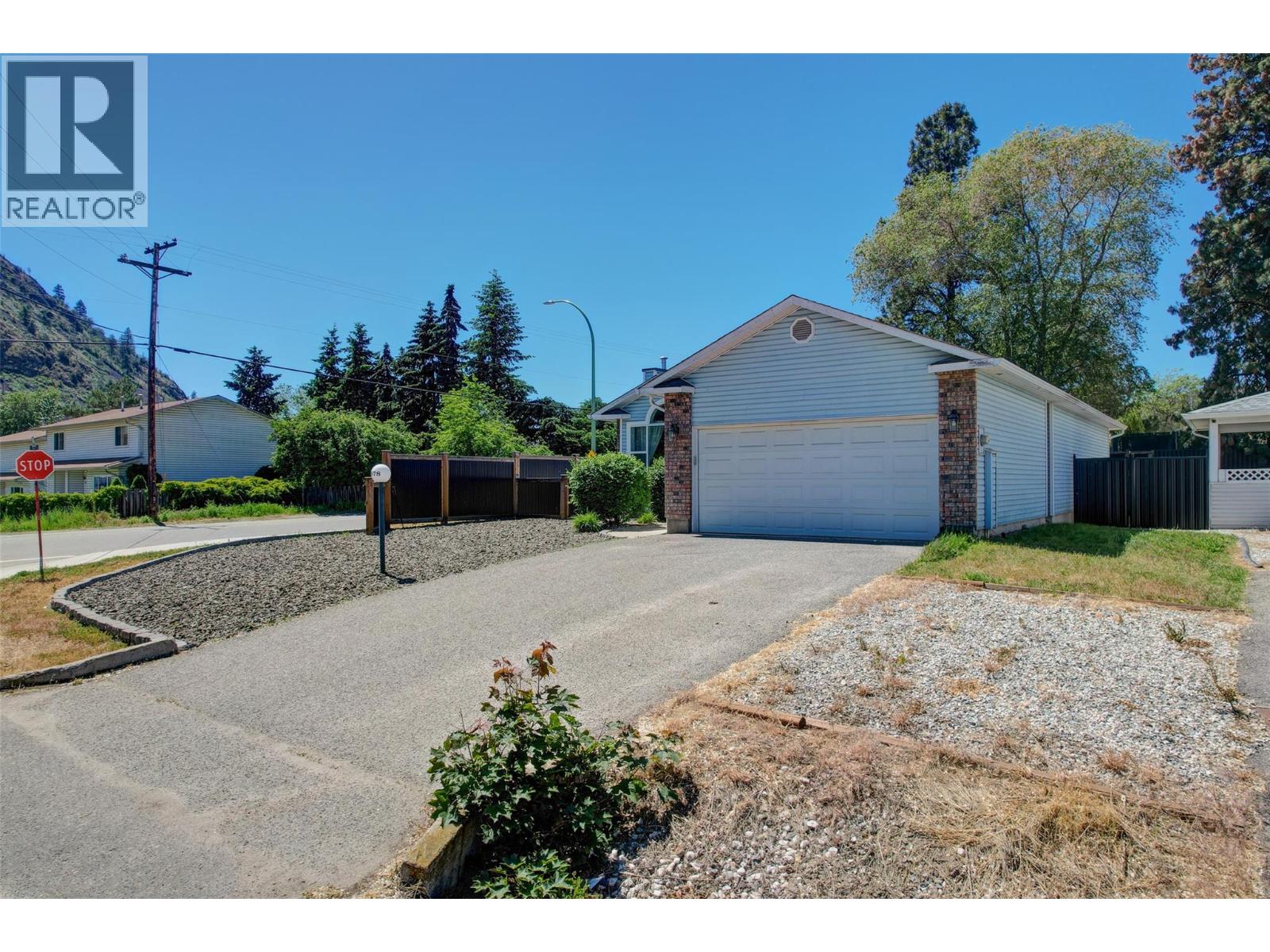 2678 Cameron Road, West Kelowna, British Columbia  V1Z 3K9 - Photo 3 - 10373838