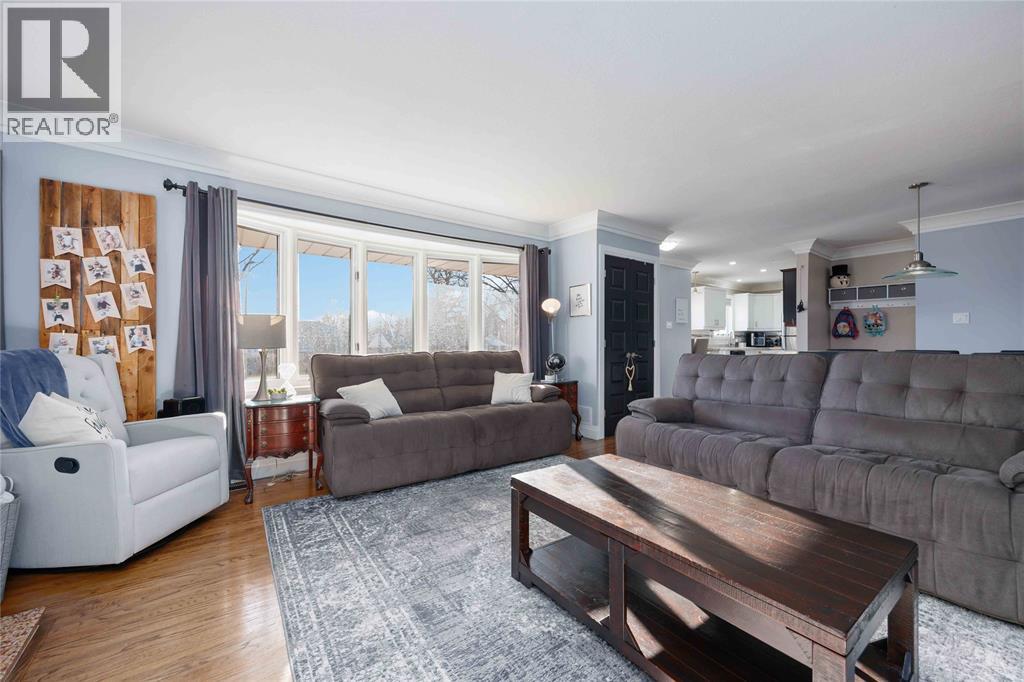 1569 Indian Road North, Sarnia, Ontario  N7V 4E1 - Photo 8 - 26004870