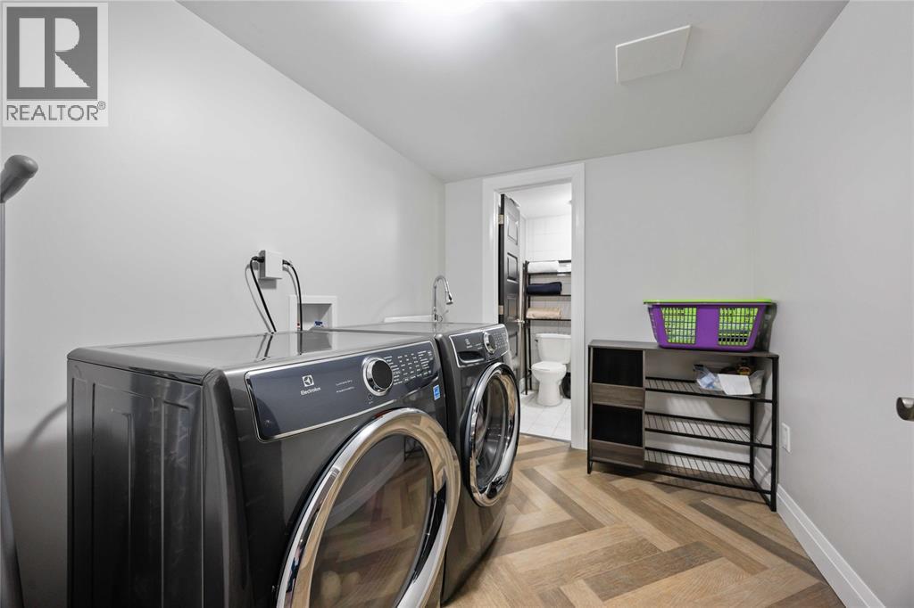 1569 Indian Road North, Sarnia, Ontario  N7V 4E1 - Photo 33 - 26004870