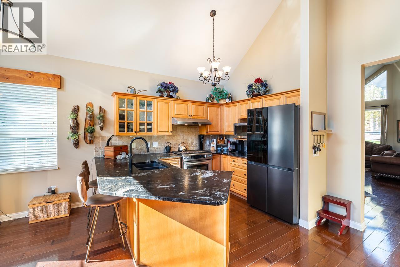 116 1465 Parkway Boulevard, Coquitlam, British Columbia  V3E 3E6 - Photo 11 - R3101315