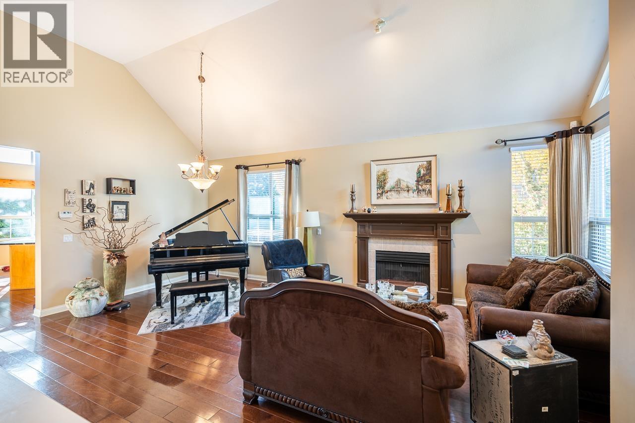 116 1465 Parkway Boulevard, Coquitlam, British Columbia  V3E 3E6 - Photo 19 - R3101315