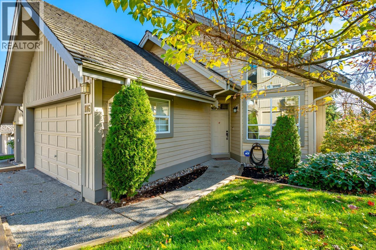116 1465 Parkway Boulevard, Coquitlam, British Columbia  V3E 3E6 - Photo 2 - R3101315