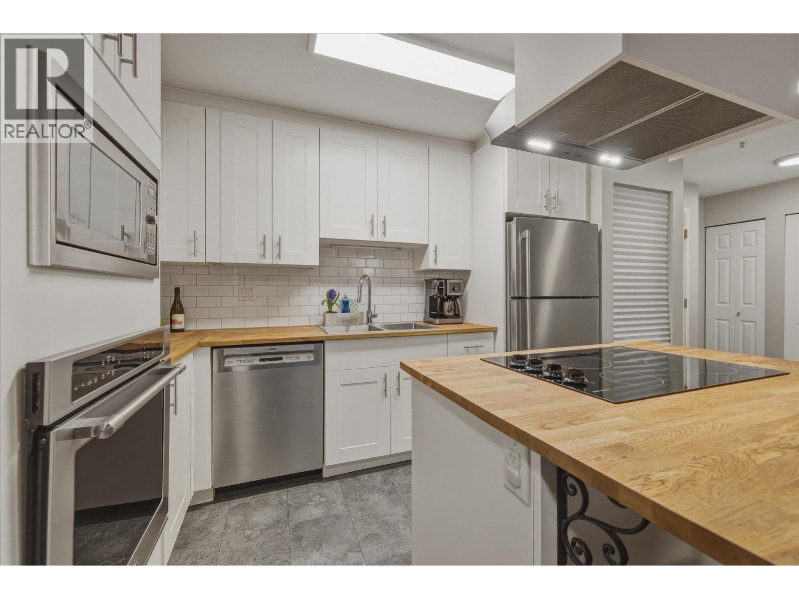 C102 40140 Willow Crescent, Squamish, British Columbia  V8B 0M1 - Photo 2 - R3101323