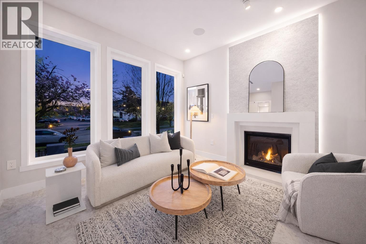 2455 W 10th Avenue, Vancouver, British Columbia  V6K 2J4 - Photo 6 - R3101326