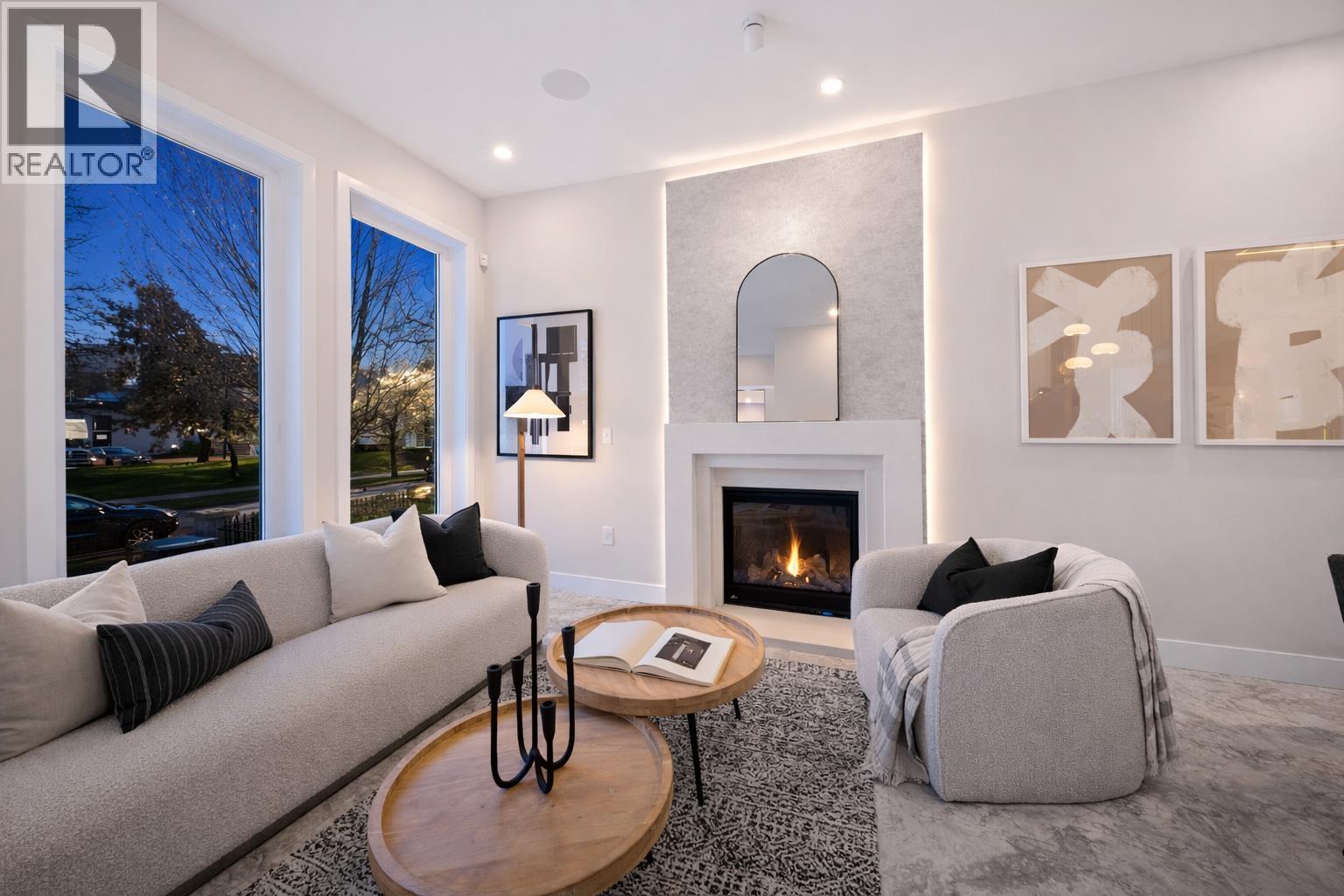 2455 W 10th Avenue, Vancouver, British Columbia  V6K 2J4 - Photo 7 - R3101326