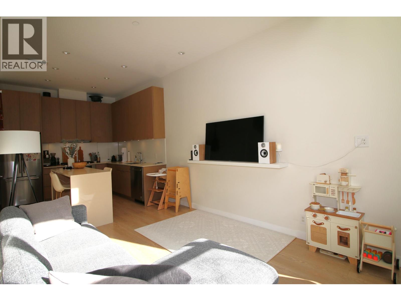 125 E 1st Avenue, Vancouver, British Columbia  V6A 0E8 - Photo 9 - R3101340