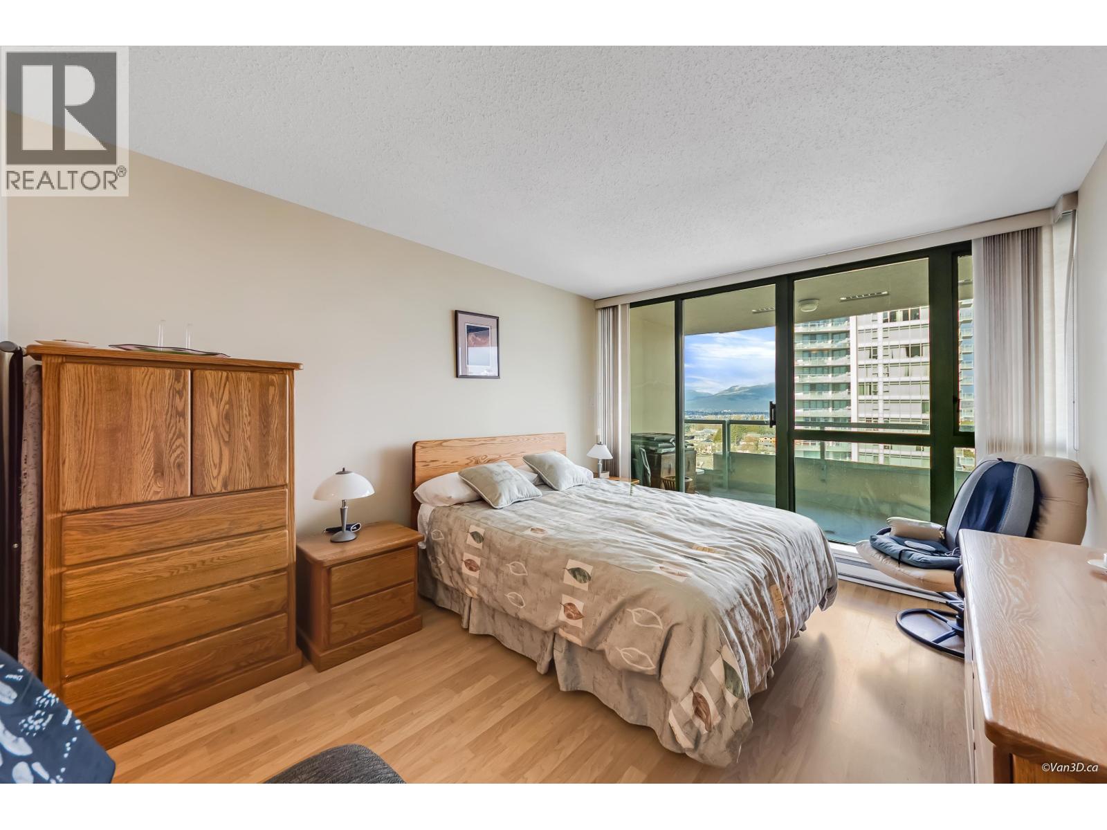 1501 6659 Southoaks Crescent, Burnaby, British Columbia  V5E 4M9 - Photo 14 - R3101358