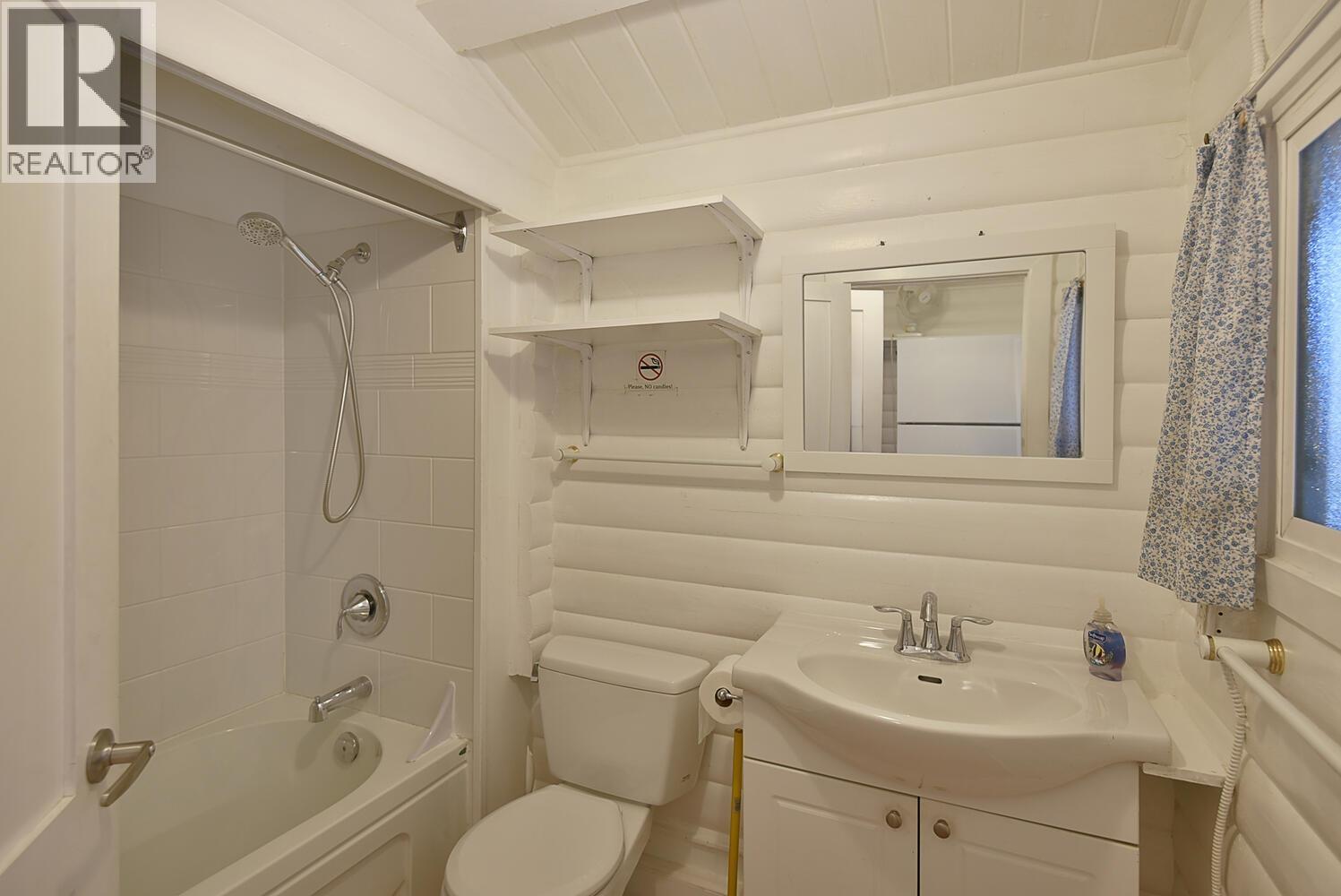 5907 Sunshine Coast Highway, Sechelt, British Columbia  V0N 3A0 - Photo 27 - R3101348