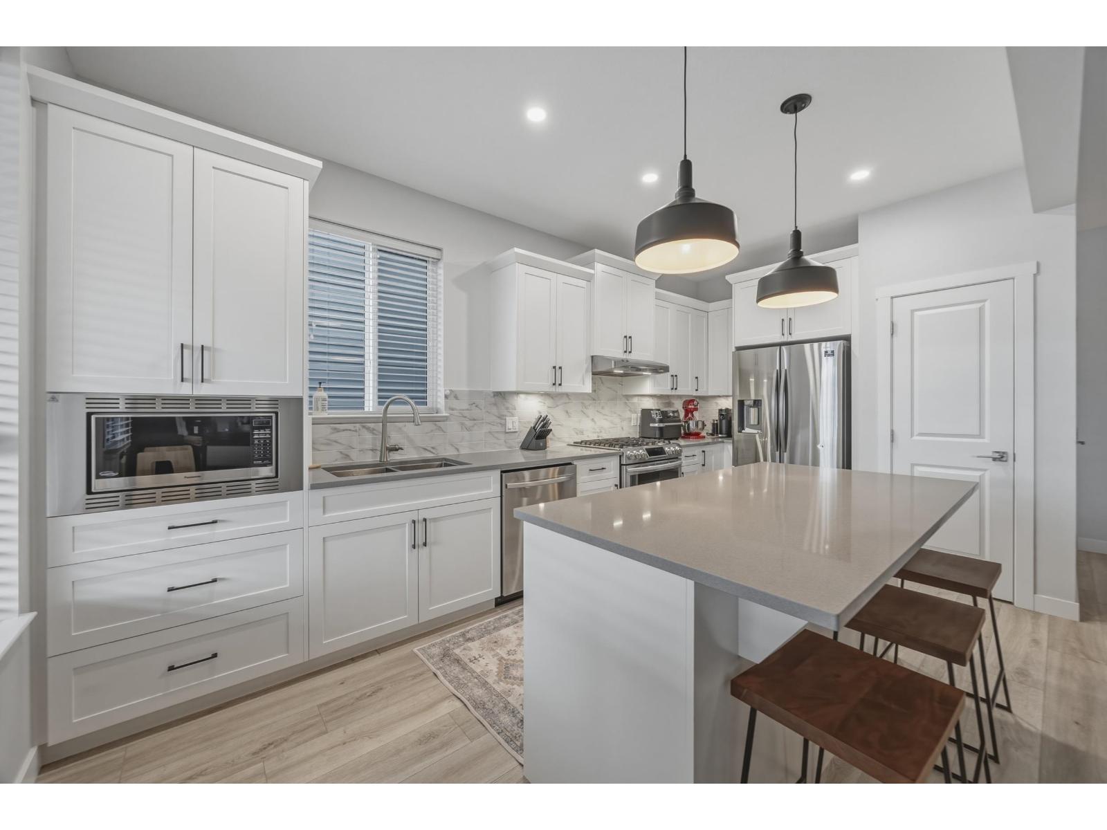 8223 202b Street, Langley, British Columbia  V2Y 0Z1 - Photo 13 - R3101389