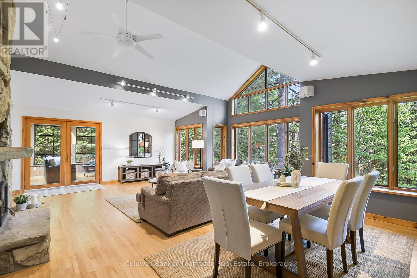 1109 Glenmount Road, Lake Of Bays, Ontario  P0B 1A0 - Photo 5 - X12897602