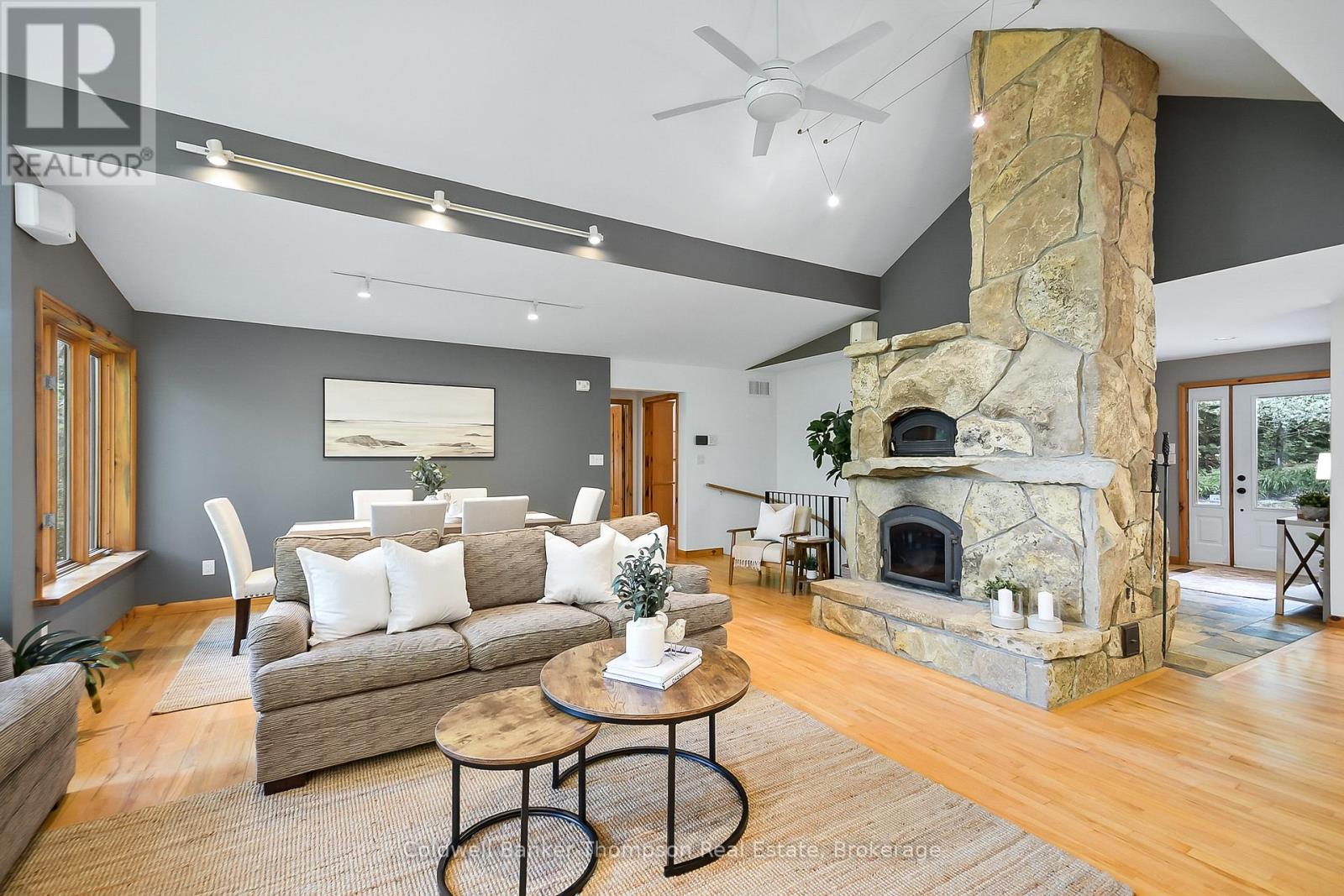 1109 Glenmount Road, Lake Of Bays, Ontario  P0B 1A0 - Photo 6 - X12897602