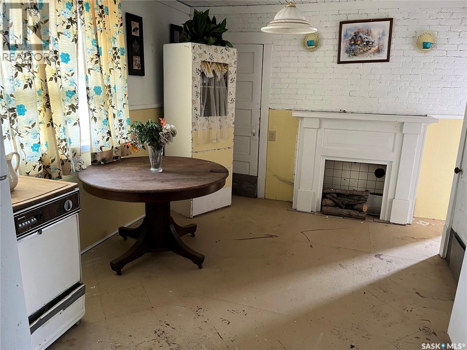 239 4th Avenue W, Gravelbourg, Saskatchewan  S0H 1X0 - Photo 11 - SK016597